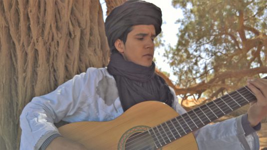 Moustapha ist Wüstenmensch und Musiker